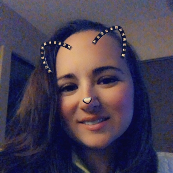 Meet your Posher, Jami - Picture 1 of 1